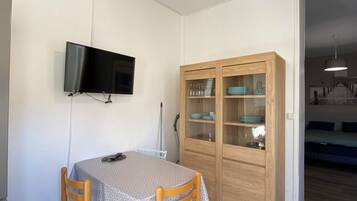Appt2 - Résidence Le Repos des Thermes - Spacieux T2 en RDC avec jardin | Living area