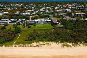 Aerial view - Luxico Beaches at Sunrise (Heated Pool) (Sunrise Beach)