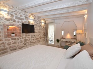 Studio (Studio Apartment) | Free WiFi - Chic and Stylish Old Town Rovinj Apartment (Rovinj)