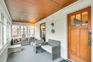 Apartment (1 Bedroom) | Interior