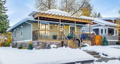 1 Mi to Dtwn Casper: Homey Getaway w/ Yard!