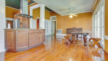 Maison (4 Bedrooms) | Intérieur