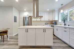 House (2 Bedrooms) | Interior - Steps to Town & River: Modern Monte Rio Retreat (Monte Rio)