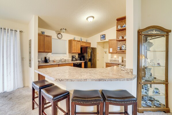 House (2 Bedrooms) | Interior