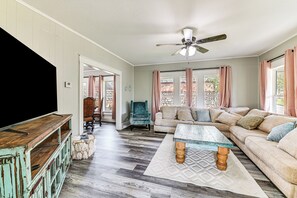 Interior - Near Campus & Casino: Family-friendly Durant Home! (Durant)