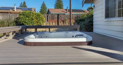 Modern Farmhouse on 1 Acre | Steps to Park | w/ Spa