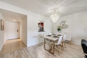 อพาร์ทเมนท์ (2 Bedrooms) | ภายใน