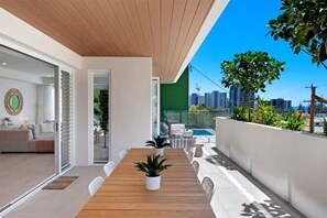 Room - Luxico West Beach (Burleigh Heads)