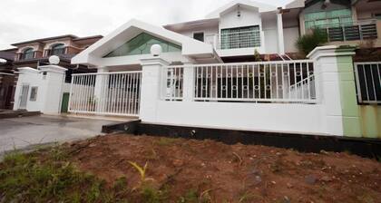Natol Homestay - Sydney Batu Kawa Mjc New Townships