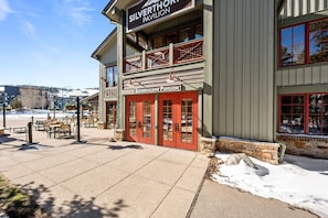 Exterior - New! Rooftop Deck | Mtn Views | Bluebird Market | Modern Townhome (Silverthorne)