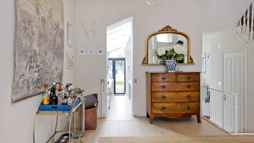 4 bedrooms, Internet