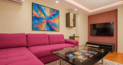 Ivy Central Apartment