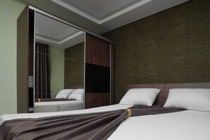 1 bedroom, iron/ironing board, WiFi, bed sheets - Ivy Central Apartment (Ruse)