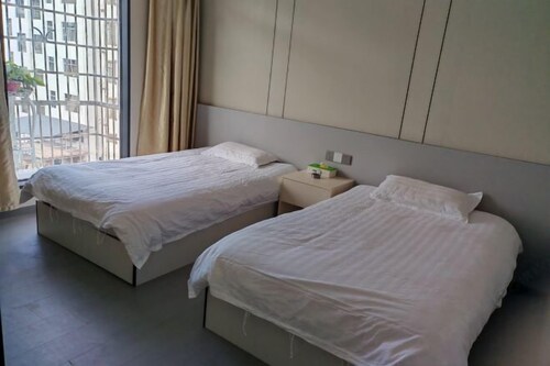 Xiangyuan Hot Spring Hotel