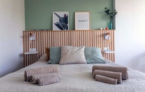 2 soverom, skrivebord og wi-fi (inkludert)