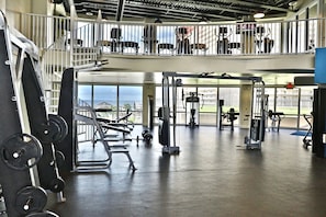 Fitness facility - LAKETOWN WHARF 2BR plus bunks with breathtaking view of the GULF!! (Panama City Beach)