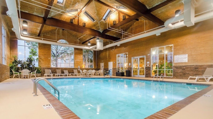 Precious Hotel