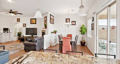 Cozy Granville Retreat W/ Modern Amenities 3 Bedroom Home