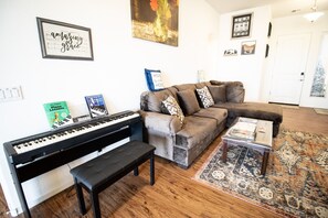 Hus, 3 soverom | Oppholdsområde | Smart-TV