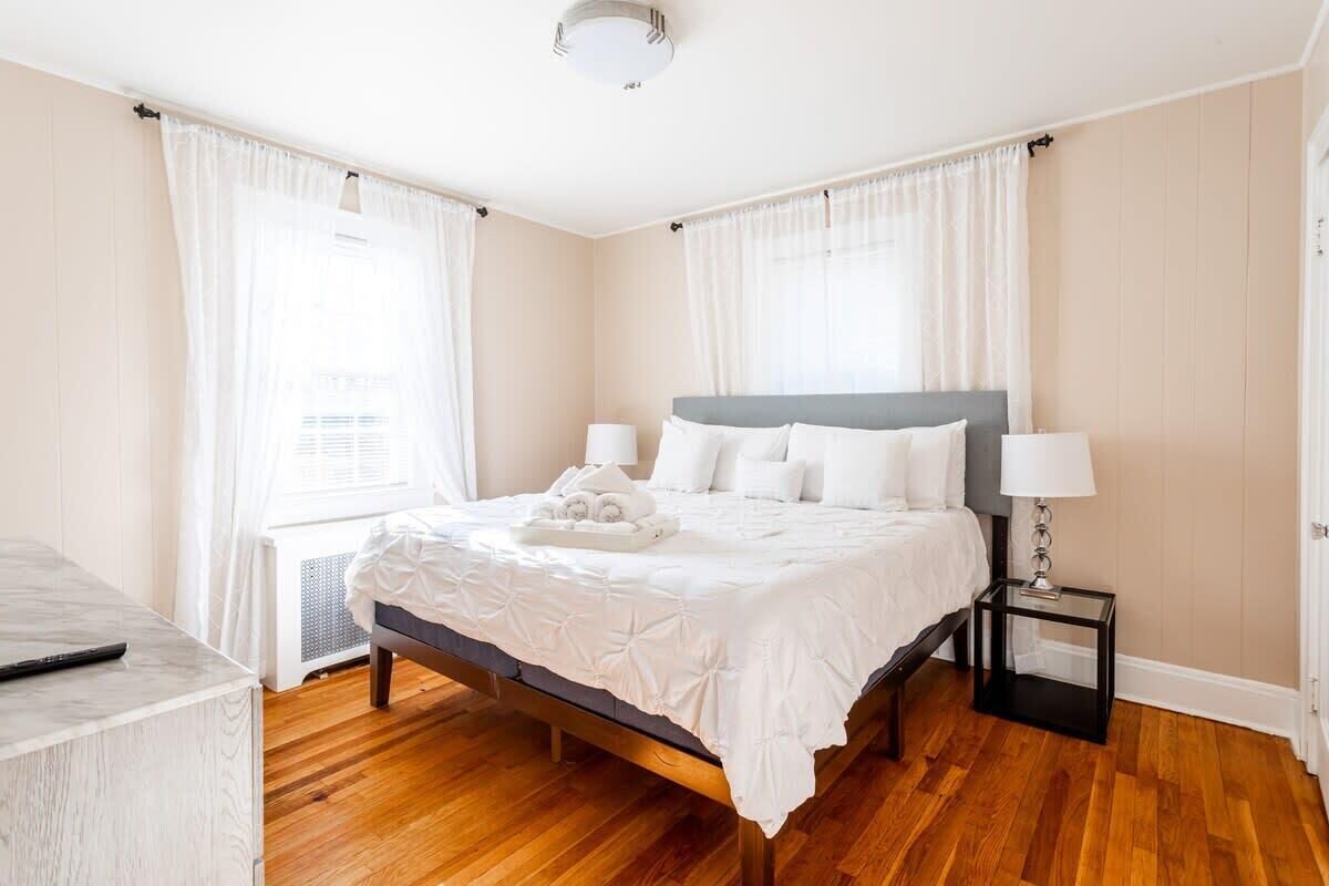 3 室のベッドルーム、アイロン / アイロン台、旅行用ベビーベッド、WiFi