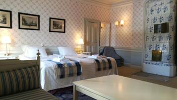 Superior Double Room, Private Bathroom | Free WiFi, bed sheets