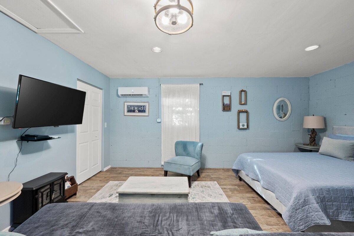 Photo 6 of Charming Beach Bungalow