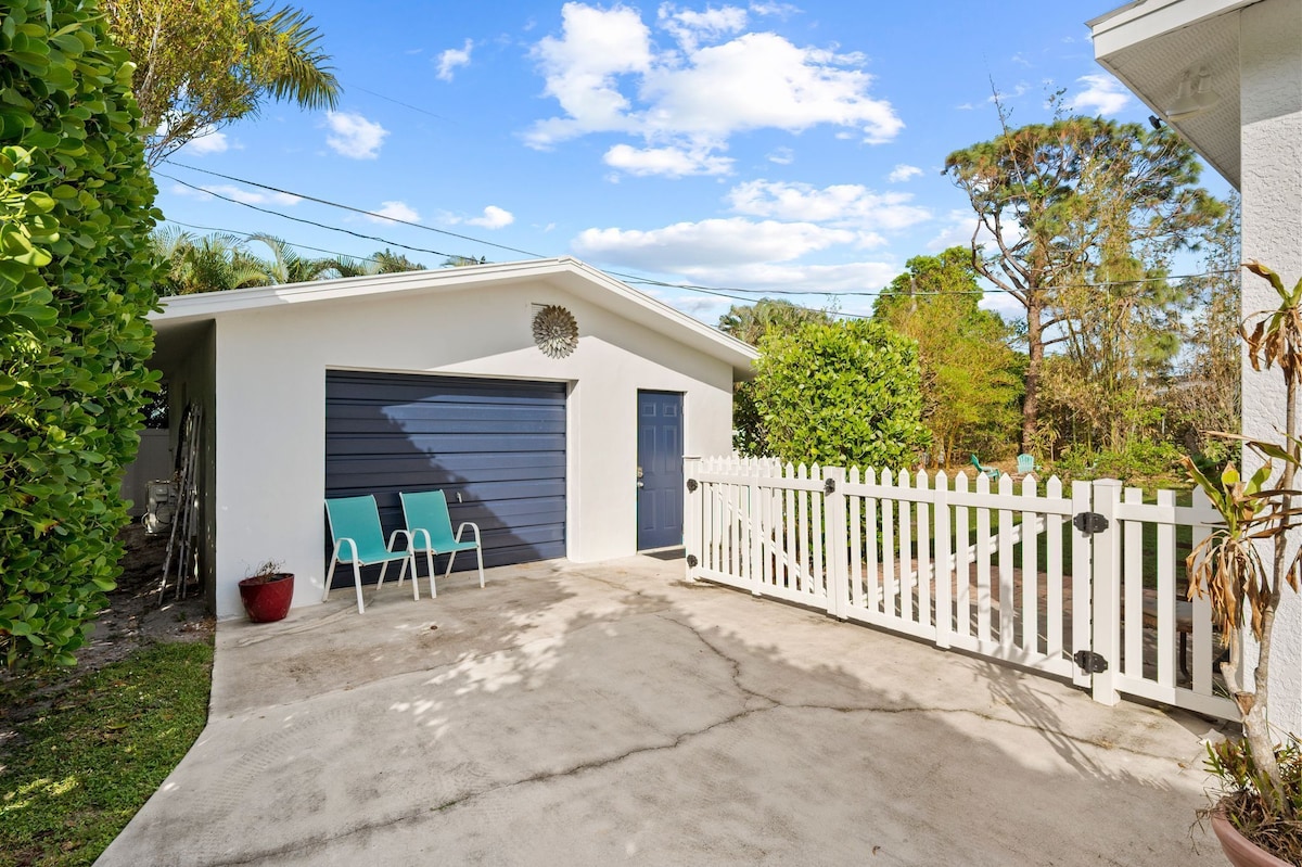 Photo 12 of Charming Beach Bungalow