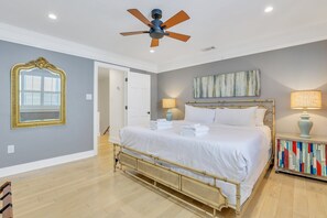 2 bedrooms, iron/ironing board, free WiFi, bed sheets