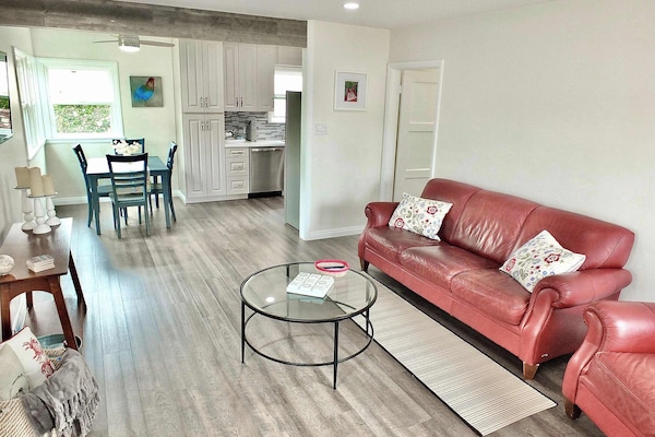 A cozy and inviting living space featuring a stylish open layout