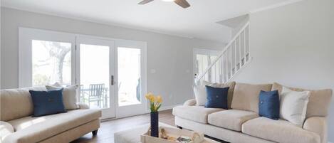 Una Smart TV, libros