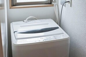 Room - Daikoku Apartment 603 - Namba Apt3 minJR Imamiya/Daikokucho St/Veranda (Osaka)