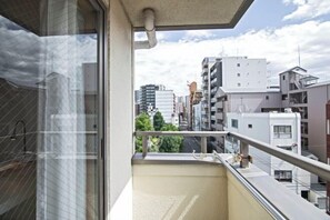 Room - Daikoku Apartment 603 - Namba Apt3 minJR Imamiya/Daikokucho St/Veranda (Osaka)