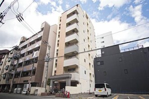 Unclassified image, 3 of 14, button - Daikoku Apartment 603 - Namba Apt3 minJR Imamiya/Daikokucho St/Veranda (Osaka)