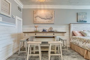Dining - Seaside Villa | Ocean View, Pool | Activity Experiences (Panama City Beach)