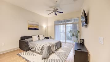 1 bedroom, desk, iron/ironing board, free WiFi