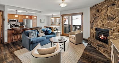Phoenix 221 – Stylish Comfort Across from Steamboat Resort!