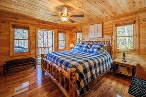 3 bedrooms, WiFi, bed sheets - Get Away to Blue Ridge with Magical Views! (Epworth)