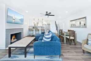 Smart TV, fireplace, offices