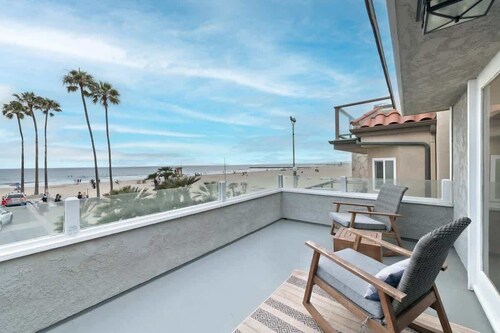 2310 W. Oceanfront | Ocean and Pier Views on Bike Path