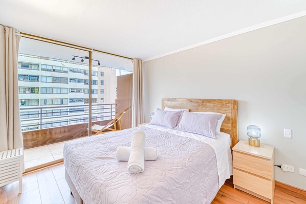 Unclassified image, 1 of 13, button