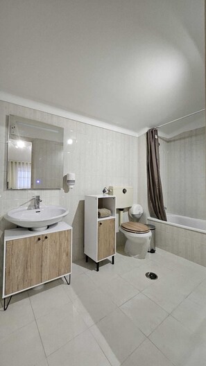 Bathroom - Rooms4you 3 in historic center of Braga (Braga)