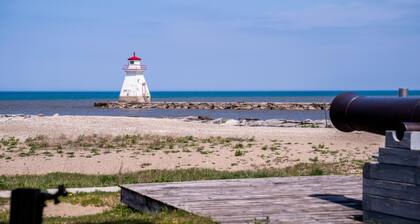 GLOBALSTAY New Basement 4Bd in Port Elgin. Close to the Beach