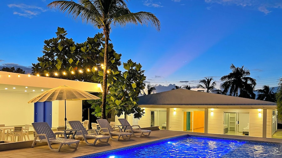 Zaba Beach House