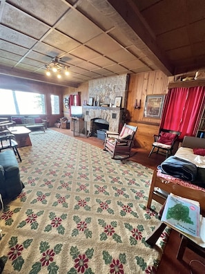 Interior - LARGE RUSTIC COTTAGE WITH BUNK HOUSE.  SLEEPS 17.  (Sebago)