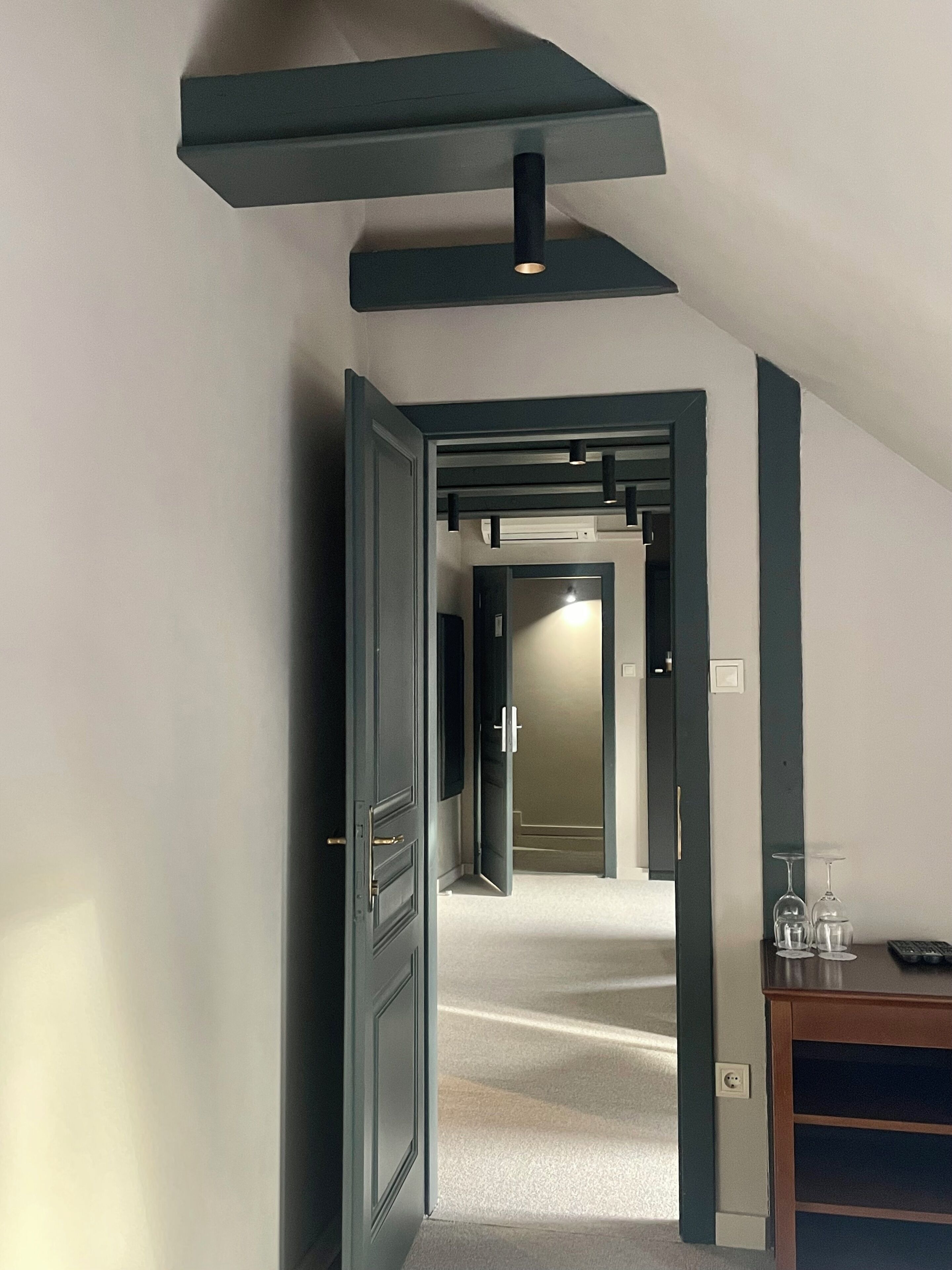 2-bedroom suite | Lydisolering, gratis Wi-Fi, sengetøj