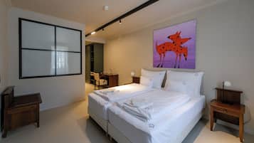 Superior Double or Twin Room | 1 bedroom, soundproofing, free WiFi, bed sheets