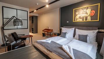 Superior Double or Twin Room | 1 bedroom, soundproofing, free WiFi, bed sheets