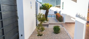 Beautiful 3 Bedroom Villa w/ Pool @ Puerto Plata - BBQ, 3 Bathrooms (Villa Rosy)