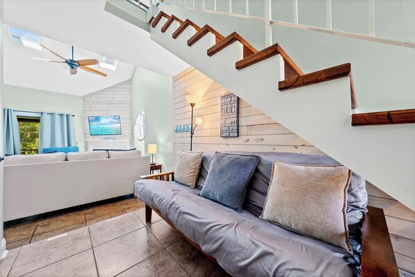 Family Condo, 2 Bedrooms, Fireplace, Garden View | Living room | Smart TV, fireplace - Mariner Lakes Condos (Orange Beach)