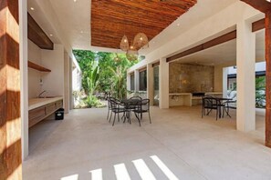 Restauration extérieure